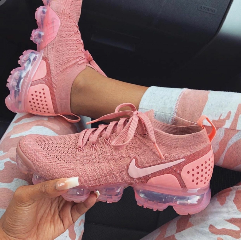 Nike crimson rust pink white air max vapormax sneakers brand new 2022 for women